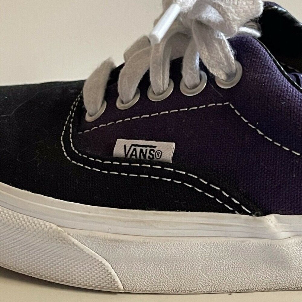 Vans Unisex Era Canvas Sneakers Size 8W/6.5M EU 38.5 Purple & Black - Picture 3 of 9